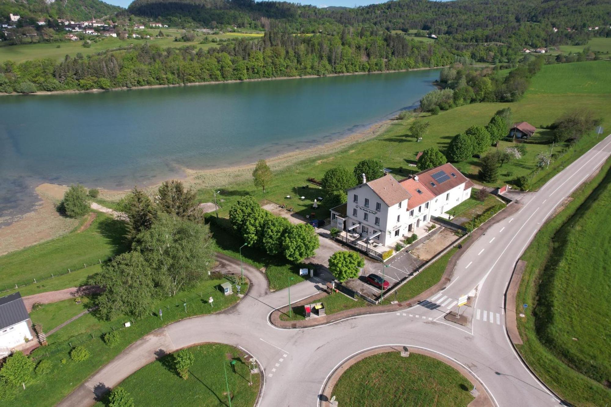 Au Moulin Du Pont Hotel Samognat Luaran gambar
